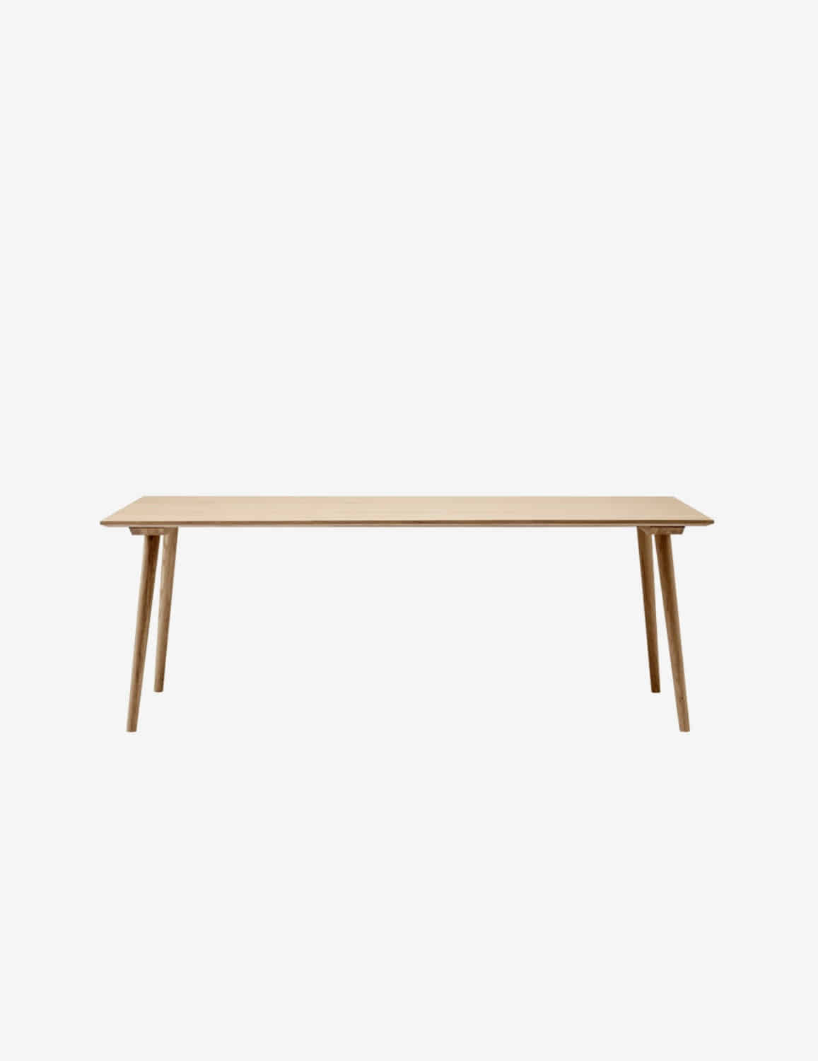 [&amp;Tradition] In Between table /SK5 (oak)