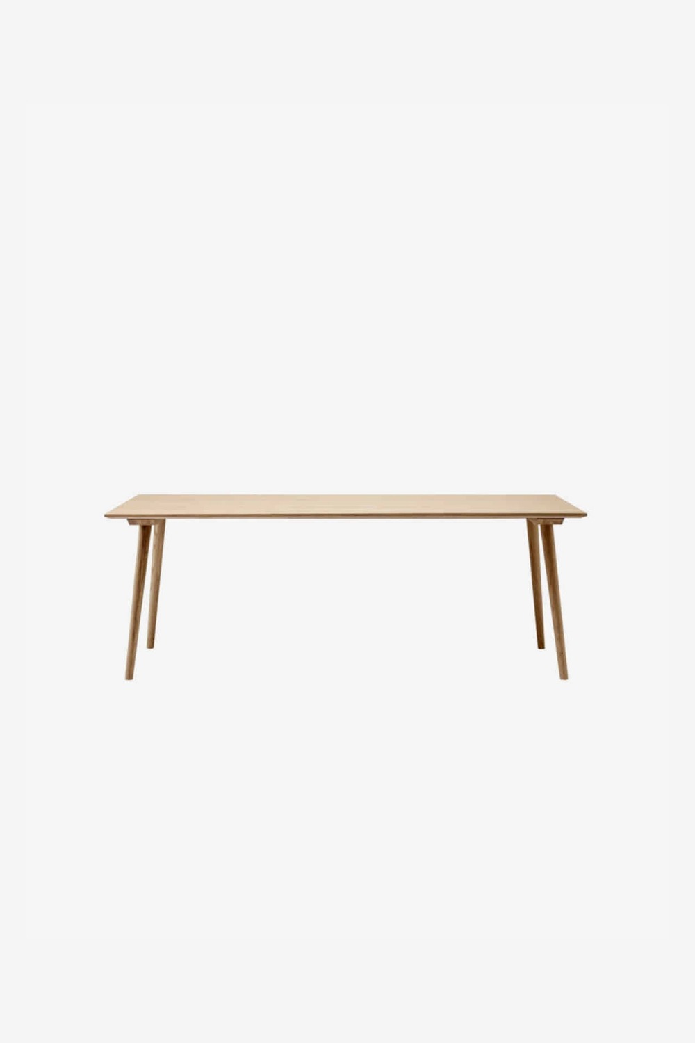 [&amp;Tradition] In Between table /SK5 (Clear Oak)