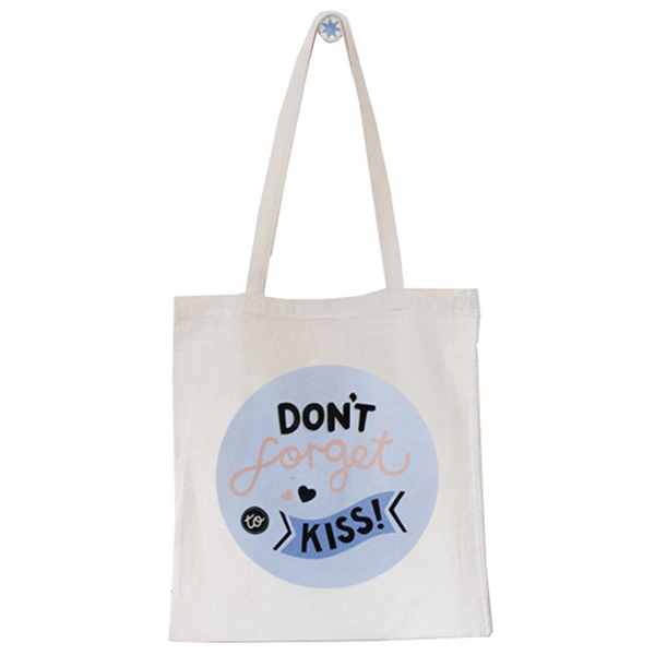 Don&#039;t Forget To Kiss tote bag